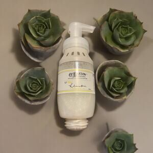 Co Bigelow Lemon Foaming Hand Soap 236ml 8oz Refill bottle Citrus NEW